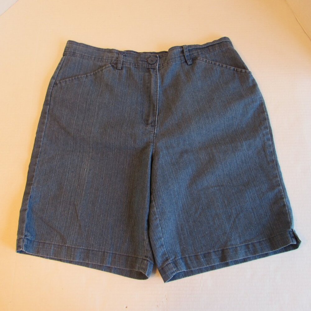 White Stag Lightweight High Rise Denim Flat Front Comfort Stretch Shorts Size 10